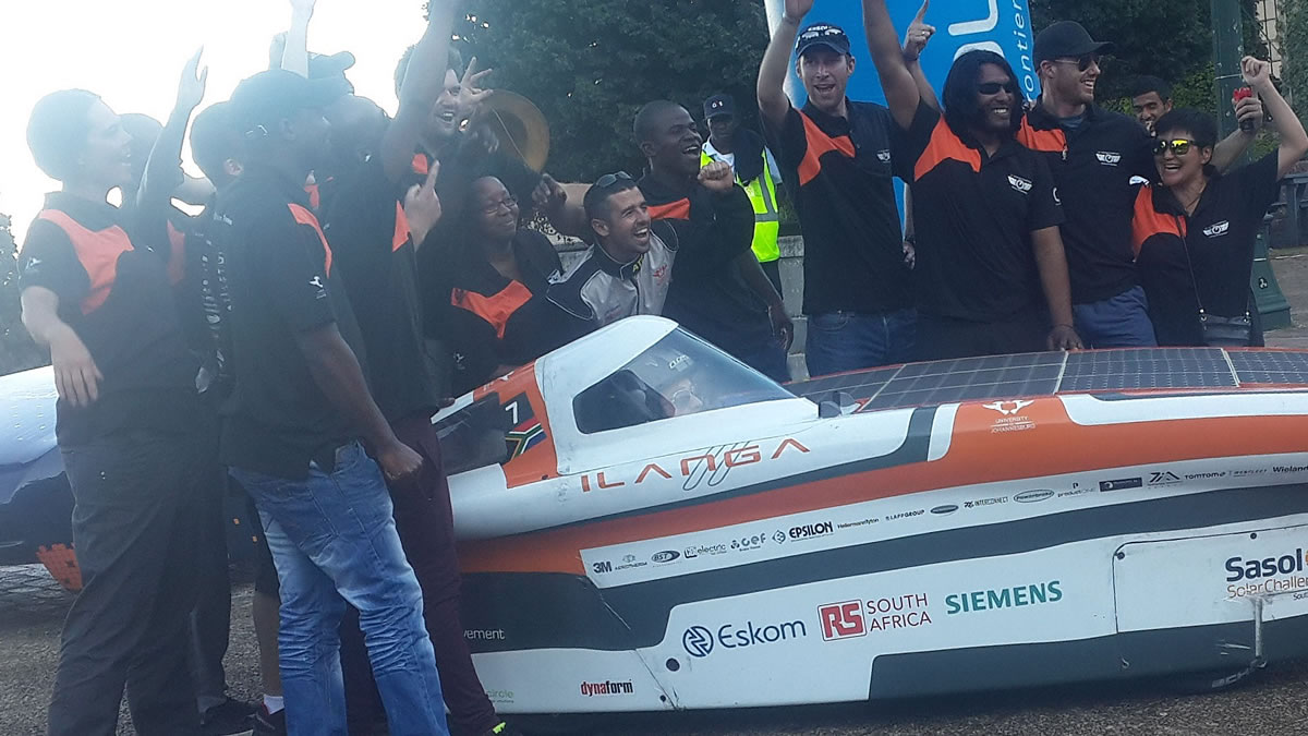 UJ Solar Team iLanga 2 finishing the race 